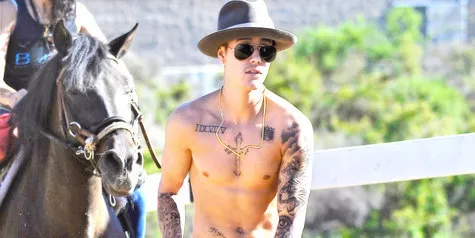 Dapat Pujian, Justin Bieber Malah Bully Rockstar Ini