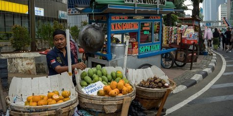 Dari Ayam Penyet hingga Seblak, Ini Rekomendasi 5 Street Food Populer di Belakang Grand Indonesia