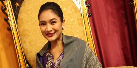 Dari ODHA, Happy Salma Belajar Tentang Kehidupan