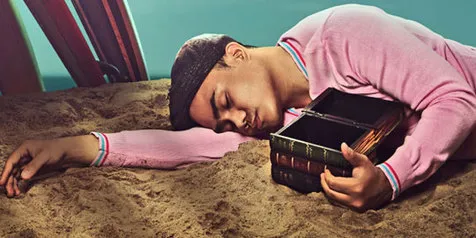 Denny Delian, Penulis Novel Lesbian - Gay Terjun ke Dunia Musik