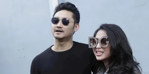 Dewi Perssik Banting Tulang Demi Keluarga