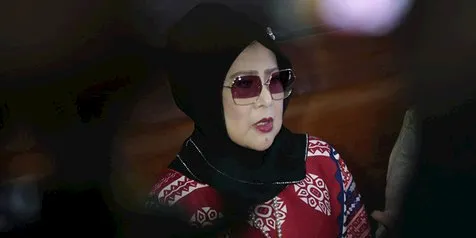 Membahas Profil Dhawiya Zaida  Terbaru