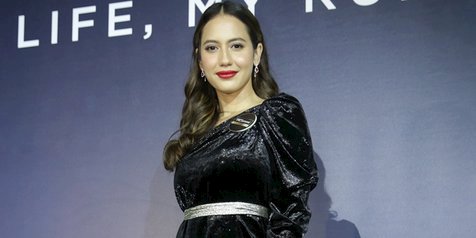 Digosipkan Dengan Ariel  NOAH  Pevita  Pearce Akui Masih 