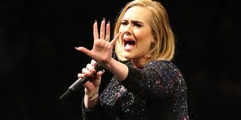 Dikembalikan, Album Adele Jadi Hadiah Paling Tak Diinginkan?