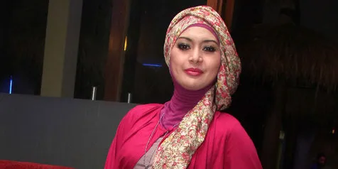 Diperiksa 11 Jam, Edies Adelia Dicecar 59 Pertanyaan