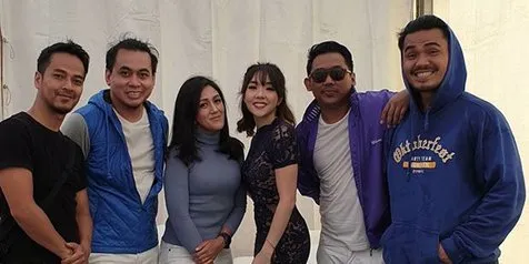 Disebut Lawan Main Diduga Gisel Di Video Syur Adhietya Mukti Beri Klarifikasi Kapanlagi Com