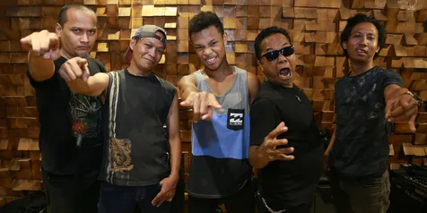 Drummer 15 Tahun Ini Ajak Vokalis Roxx Bikin Band Metal 