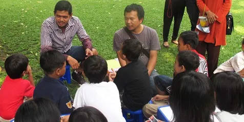 Dukung Gerakan Syair.org, Bepe Berbagi Kisah Kepada Anak-Anak