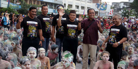 Kata Kata Mutiara Laskar Pelangi Festival Laskar  Pelangi  Pertunjukkan Tarian Pendulang 