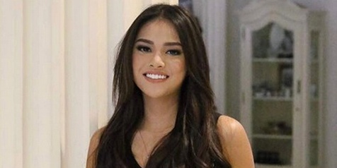  FOTO Gaya Rambut Begini Aurel Hermansyah Jadi Mirip Ariana 