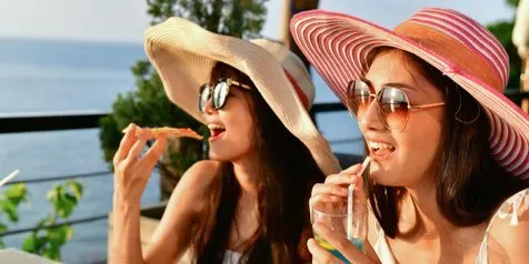 Foto Hapus Makeup Bisa Bawa Kamu Traveling ke Bali, Bukan Cuma Mimpi!