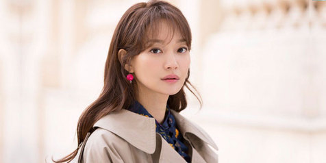  FOTO Potong Rambut Pendek  Shin Min Ah Makin Cantik Atau 