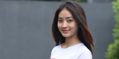 Foto Ulang Tahun Ke 18 Natasha Wilona Dapat Kejutan Spesial Kapanlagi Com