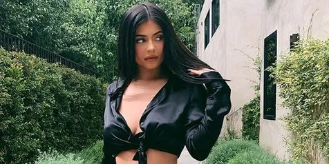 Gandeng Mesra Gebetan Kendall, Kylie Jenner Sengaja Bikin Cemburu