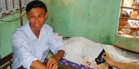 1 Tahun Berlalu, Suami Tetap Ngotot Tidur Bareng Mayat 