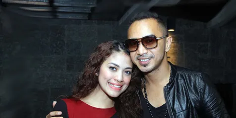 Giring Nidji Menangis Haru Lihat Persalinan Istri