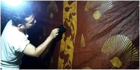 Hindari Kepunahan, Bangsawan Indonesia Tekstil Lestarikan Warisan Nusantara di Kota yang Nggak Punya Akar Perbatikan