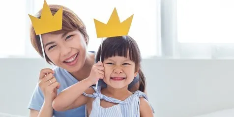 Ibu Juga Bisa Jadi #PahlawanSenyum, Bagikan Ceritamu dan Menangkan Hadiahnya!