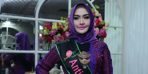 Icon Anti-Aging, Ini Rahasia Edies Adelia Tetap Tampil Cantik