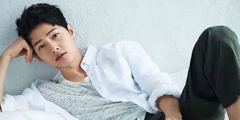Iklan Ice Cream Terbaru Song Joong Ki, Cium-Cium Cute Romantis