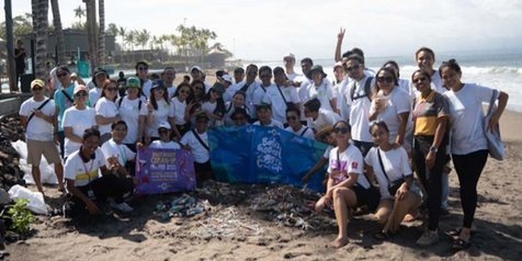 Jadi Salah Satu Pelopor Tempat Hiburan Kekinian, HWG Group Bersama Avani Adakan Kegiatan Bersih-Bersih Pantai di Bali