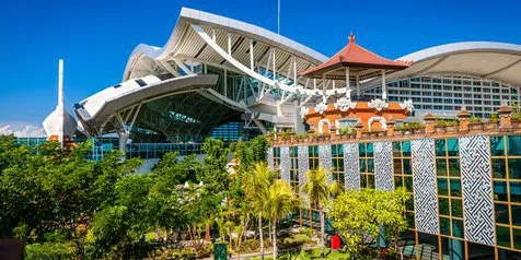Jadi Tujuan Favorit Traveling, 5 Tempat Ini Punya Bandara Terbesar di Indonesia