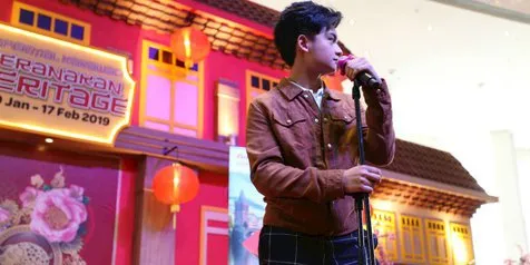 Jalan-Jalan ke Praha Bareng Randy Martin, Yakin Nggak Mau?