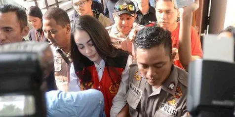 Jalani Sidang Perdana Kasus Narkoba, Jennifer Dunn Tidak Ditemani Pihak Keluarga