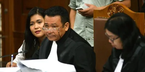 Jari Jessica Bak Nenek Lampir, CCTV Cafe Olivier Direkayasa?