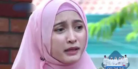 Kamu Sadar Nggak Kalau di Sinetron Ada Hal-Hal Aneh Ini?