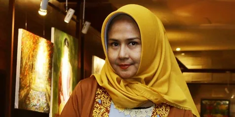 Kanker Tumbuh Kembali di Tubuhnya, Ria Irawan Tak Terima & Emosi