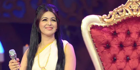 Kecelakaan Pulang Syuting, Mobil Kesayangan Shafaq Naaz Penyok