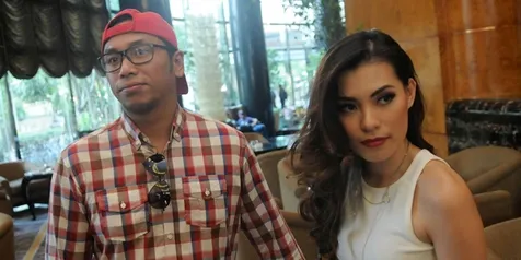 Keluarga Sambut Baik Hubungan Sammy Simorangkir & Viviane