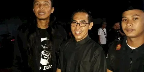 Kisah Romo Katolik Tuntun Syahadat Pasien Muslim Jelang Ajalnya, Bikin Haru!
