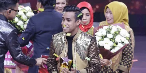 Kondisi Drop, Fildan Terkulai Tak Berdaya Usai Konser Kemenangan D'Star