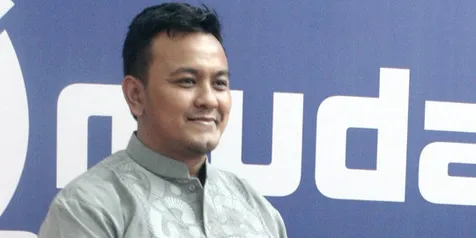 Lepas Jadi Bupati, Dicky Chandra Jual Dodol