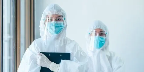 Lewat Vaksin Dosis Ketiga, Pemerintah Berupaya Lindungi Tenaga Kesehatan Sebagai Garda Terdepan Covid-19