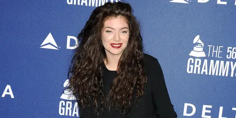 Lorde Tiba-Tiba Mengucapkan Terima Kasih Pada Fans, Kenapa?