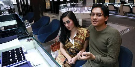 Lucky Hakim Enggan Diinterogasi Restu Almarhum Ibu Untuk Tiara