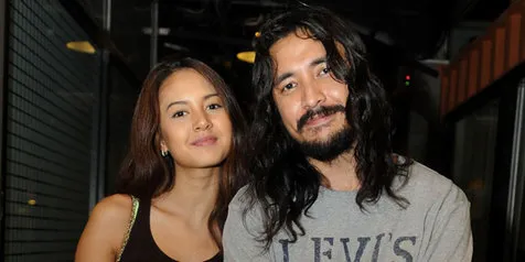 Main di Film Baru, Aurelie Moeremans Tak Merasa Risih Pakai Hijab