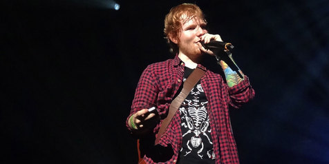 Mantap! Ed Sheeran Ajak James Blunt Untuk Ikut Dalam Tour