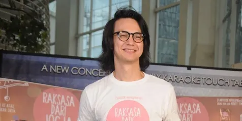 Marcell Darwin Kesusahan Jadi Cowok Kepedean Medok Bahasa Jawa Kapanlagi Com