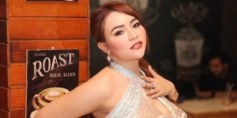 Marisha Putri, Sajikan Dangdut Dengan Pernak-Pernik Musik Modern