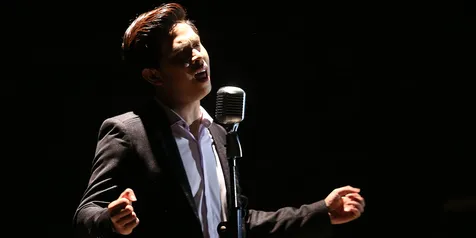 Maroon 5 Batal Konser Di Indonesia, Cakra Khan Senang 