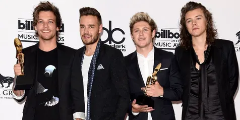'Member' Kelima One Direction Seorang Cewek?