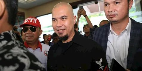 Menjadi Tersangka, Ini Pengakuan Ahmad Dhani Soal Cuitan di Sosial Media