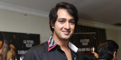 Momen Langka! Saurabh Raj Jain Pajang Foto Selfie Super Unyu