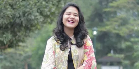 MUA Bennu Sorumba Ungkap Kesulitan Jadikan Kahiyang Ayu Model Untuk Bukunya