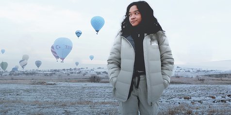 Nadia Ahadi Bagi-Bagi Kebahagiaan Bagi Mereka yang Bersedih Lewat Single 'Cloud 9'