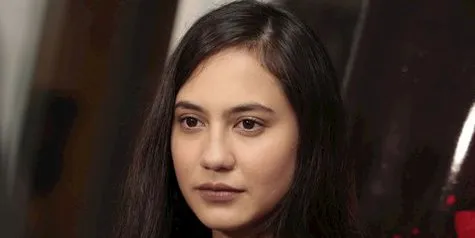 Naik Kerbau, Pevita Pearce Ceritakan Pengalaman Main di Film 'BUFFALO BOYS'